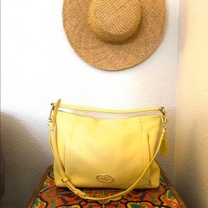 ✨ ADORABLE COACH CB PURSE